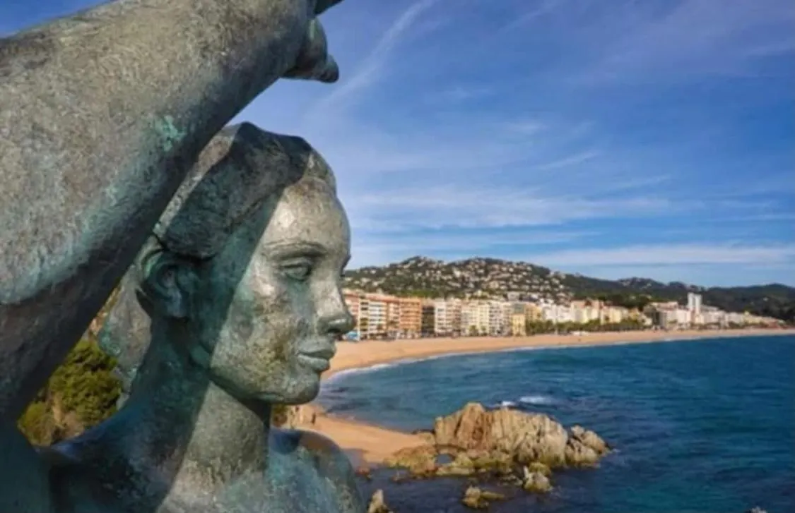 Seahomes Vacations, Fenals Beach&Chic, Pk, Top Apartment Full Equipped Lloret de Mar