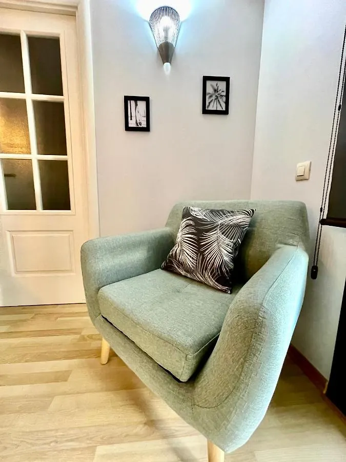 Seahomes Vacations, Fenals Beach&Chic, Pk, Top Apartment Full Equipped Lloret de Mar